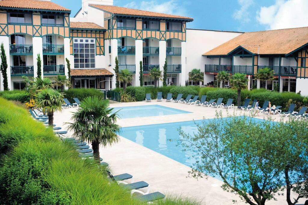 מולייטס-אה-מא Appartement Au Domaine Du Golf Dans Residence De Vacance מראה חיצוני תמונה